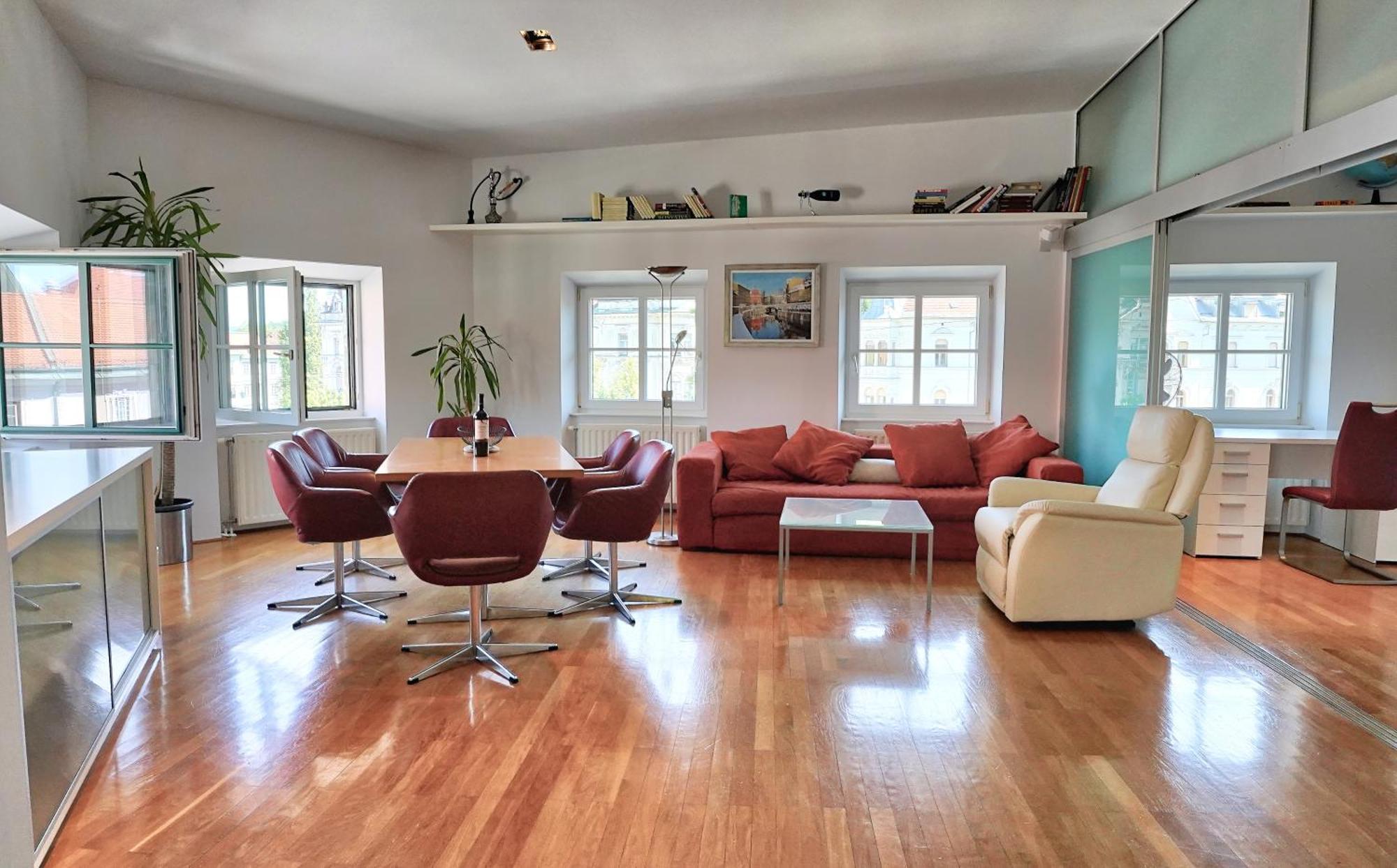 Poet Apartment Lublana Zewnętrze zdjęcie