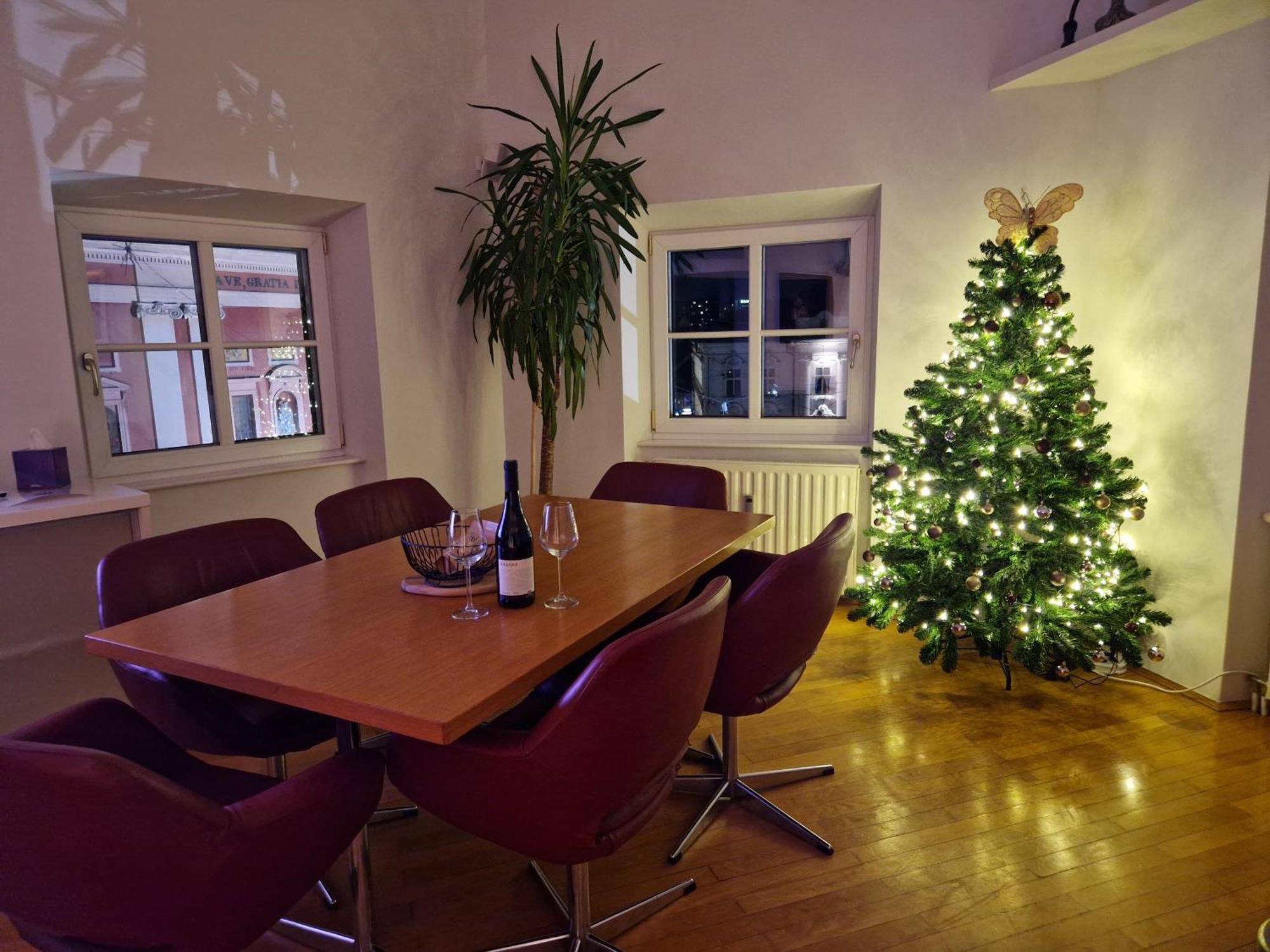 Poet Apartment Lublana Zewnętrze zdjęcie